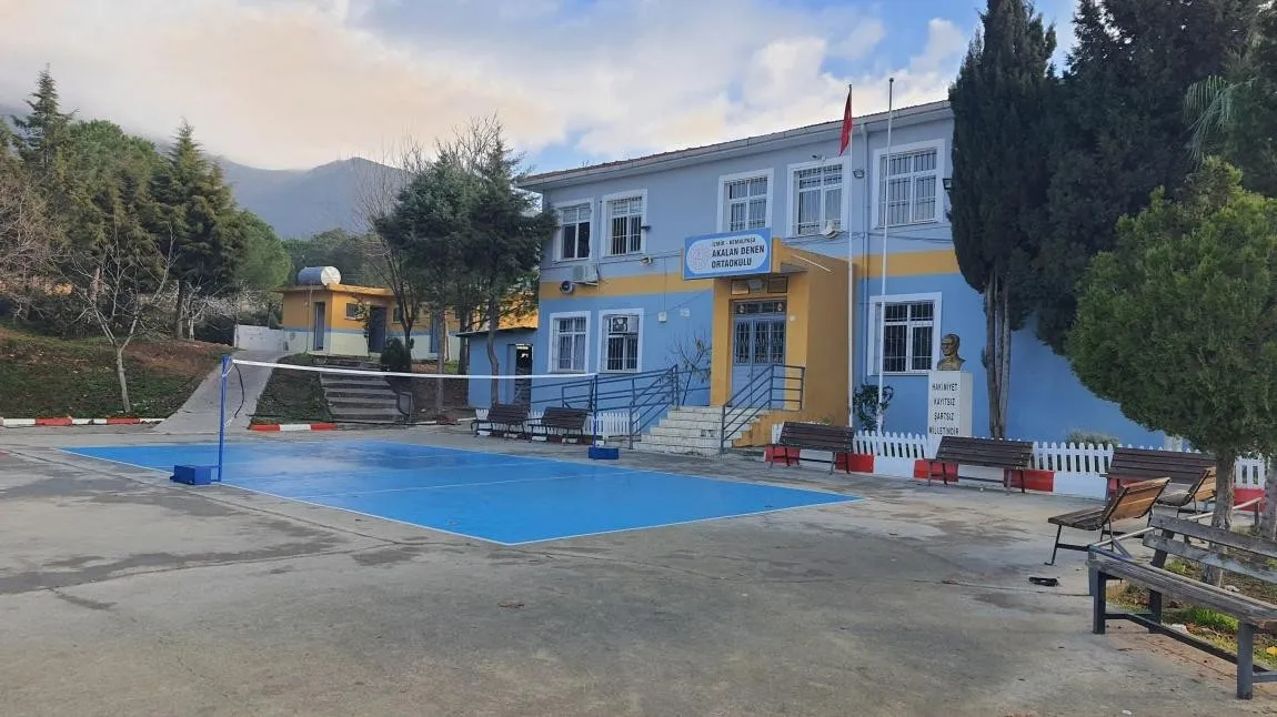 (Akalan) Denen Ortaokulu