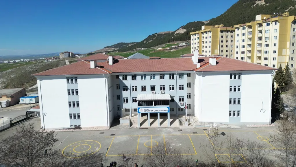Adıyaman TOKİ Ortaokulu fotoğrafı