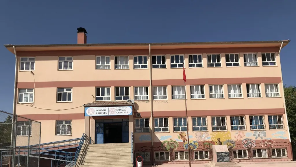 Ekinözü Ortaokulu fotoğrafı