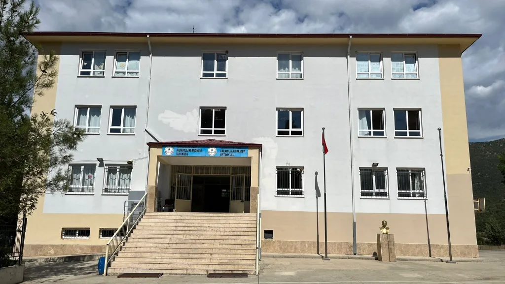 Karayolları Bakımevi Ortaokulu
