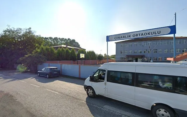 Çınarlık Ortaokulu fotoğrafı