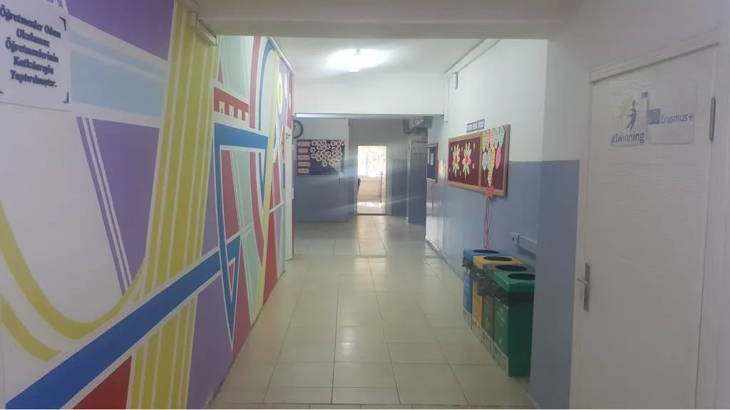 Dikbıyık Ortaokulu fotoğrafı