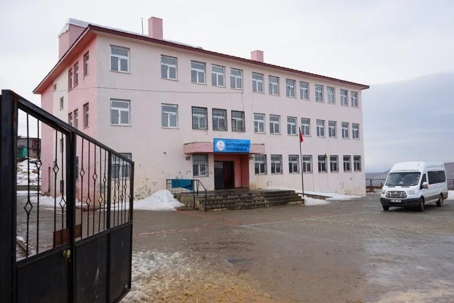 Şehit Abdülselam Dikici Ortaokulu