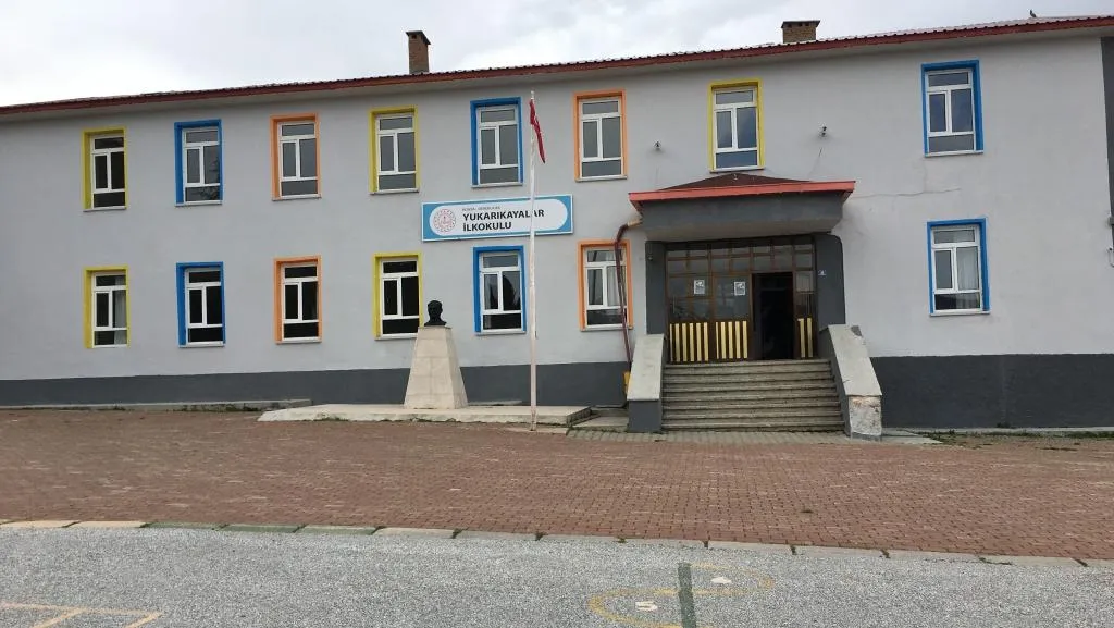 Yukarıkayalar İlkokulu fotoğrafı