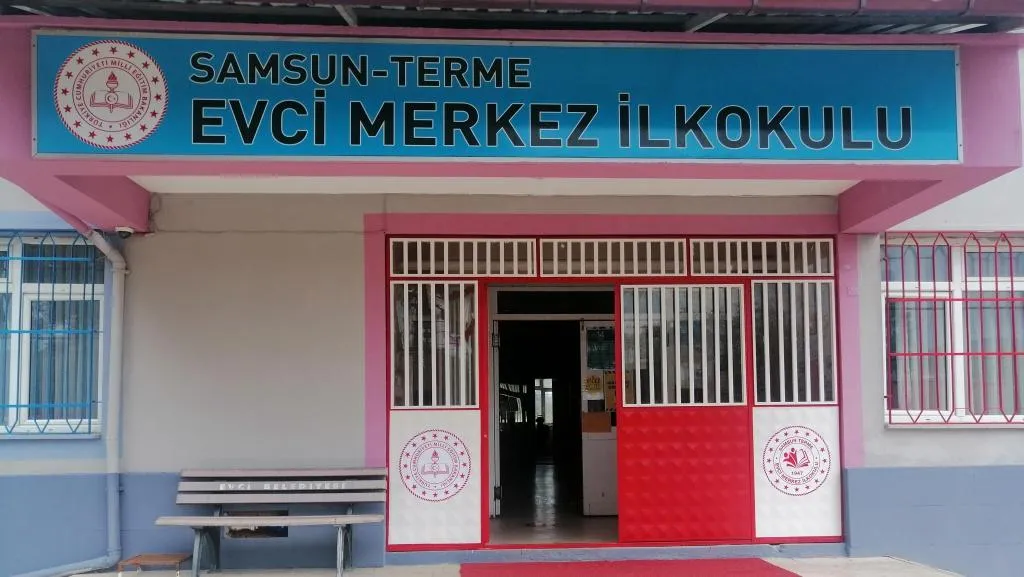 Evci Merkez İlkokulu