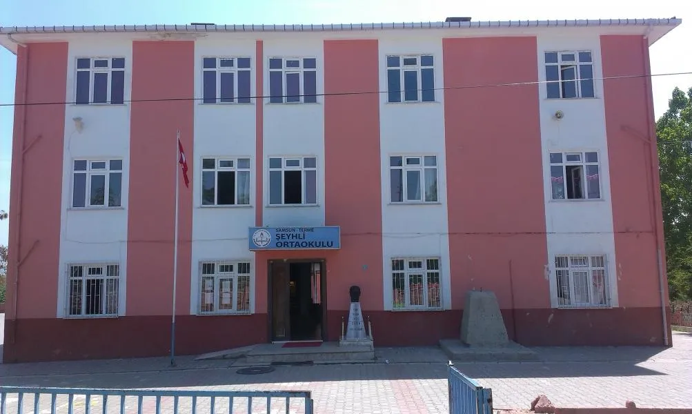 Şehit Ahmet Yıldırım Ortaokulu fotoğrafı