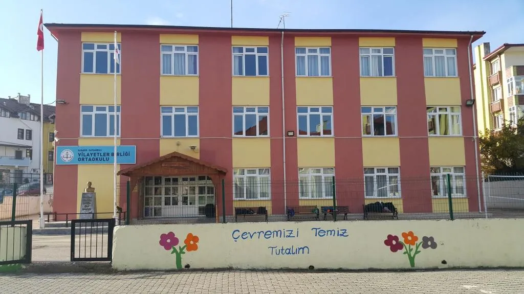 Vilayetler Birliği Ortaokulu fotoğrafı
