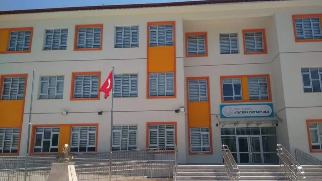 Atatürk Ortaokulu