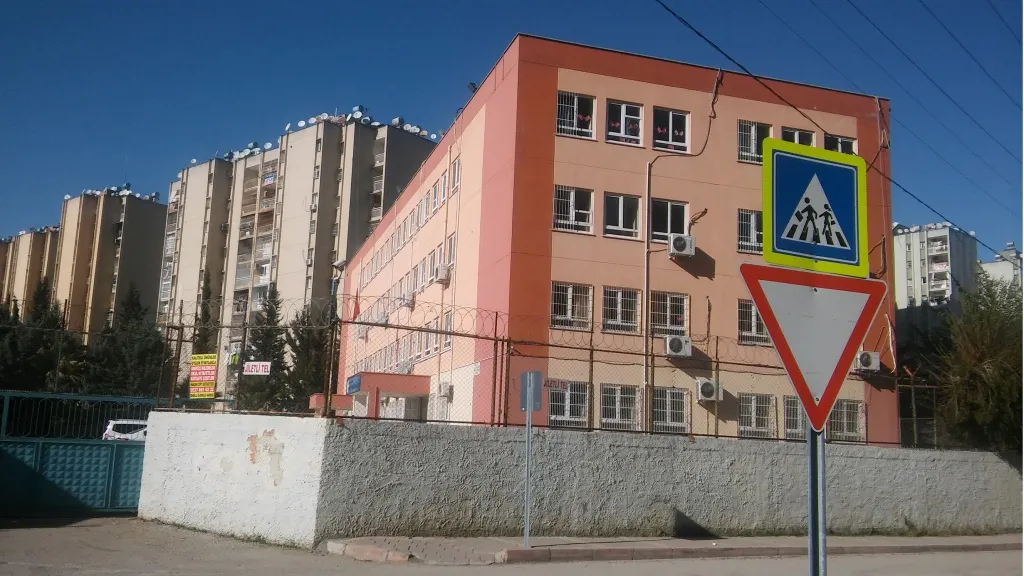 Tahsilli Şehit Hulisi Emre Dilci İlkokulu fotoğrafı