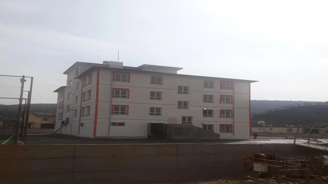 Hopurlu Şehit Eyüp Geyik Ortaokulu fotoğrafı