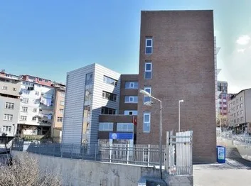 Zişan Alkoç Ortaokulu fotoğrafı