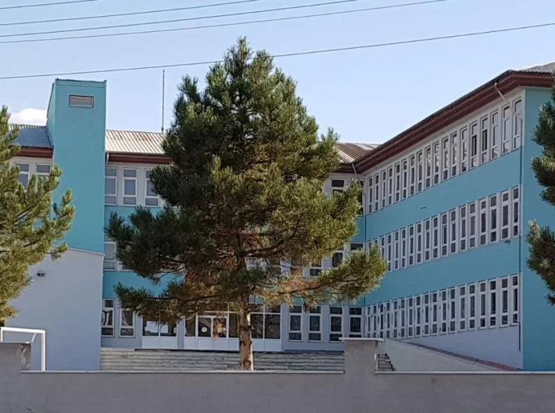 Şh. Tğm. Harun Kılıç Ortaokulu