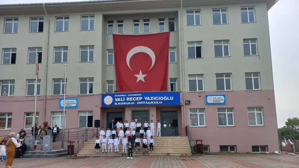 Vali Recep Yazıcıoğlu İlkokulu fotoğrafı
