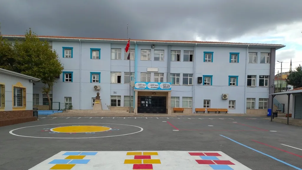 Aşiret Dalcı Ortaokulu fotoğrafı