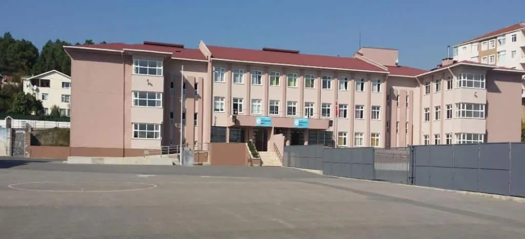 Türker İnanoğlu Ortaokulu