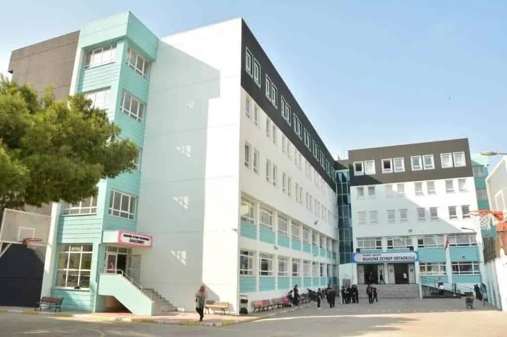 Muhsine Zeynep Ortaokulu