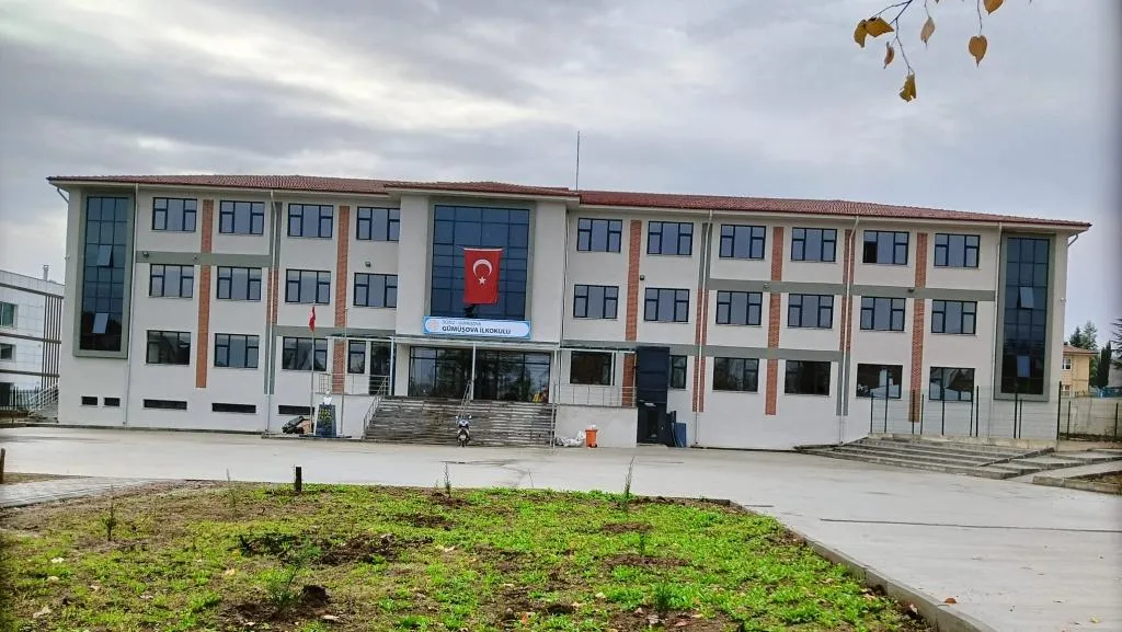 Gümüşova İlkokulu fotoğrafı