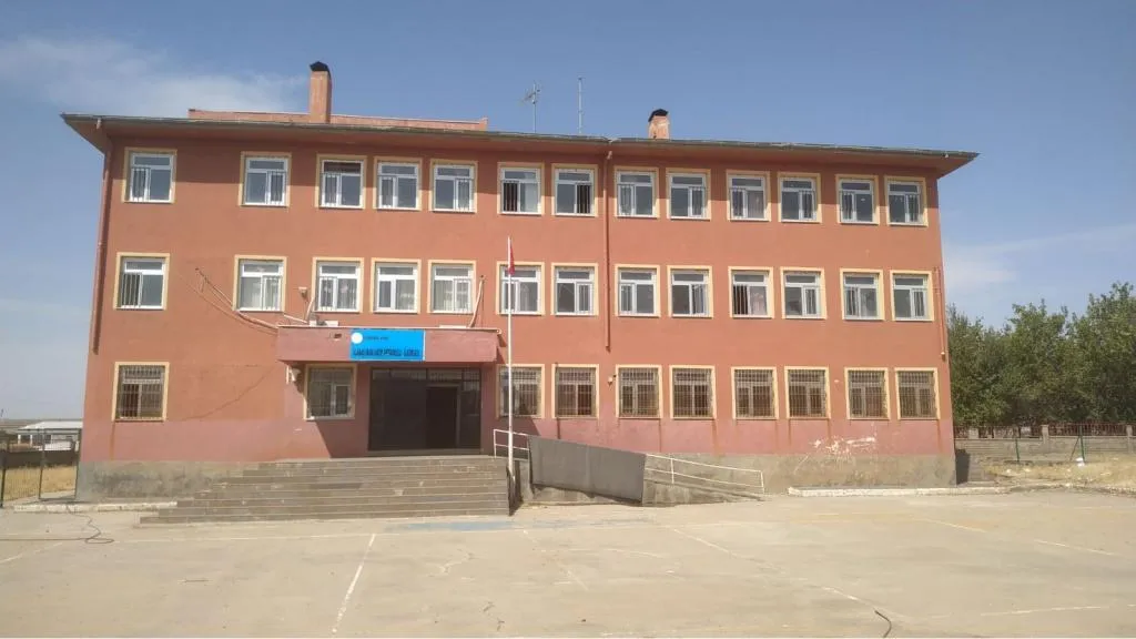 Alabaş İmam Hatip Ortaokulu fotoğrafı