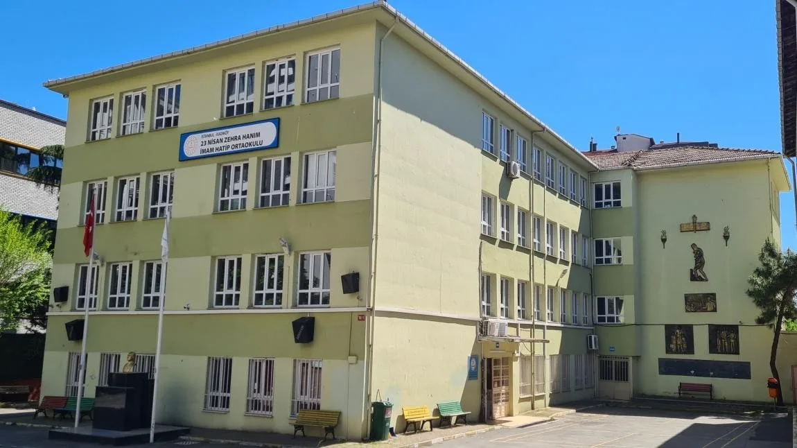 23 Nisan Zehra Hanım İmam Hatip Ortaokulu fotoğrafı