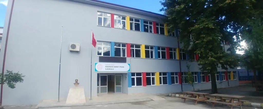 Pakmaya Nimet Pısak İlkokulu fotoğrafı