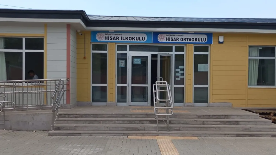 Hisar İlkokulu fotoğrafı