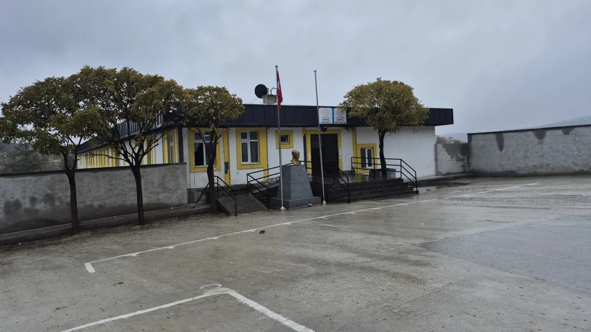 Kartal Ortaokulu fotoğrafı