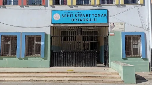 Şehit Servet Tomak Ortaokulu fotoğrafı