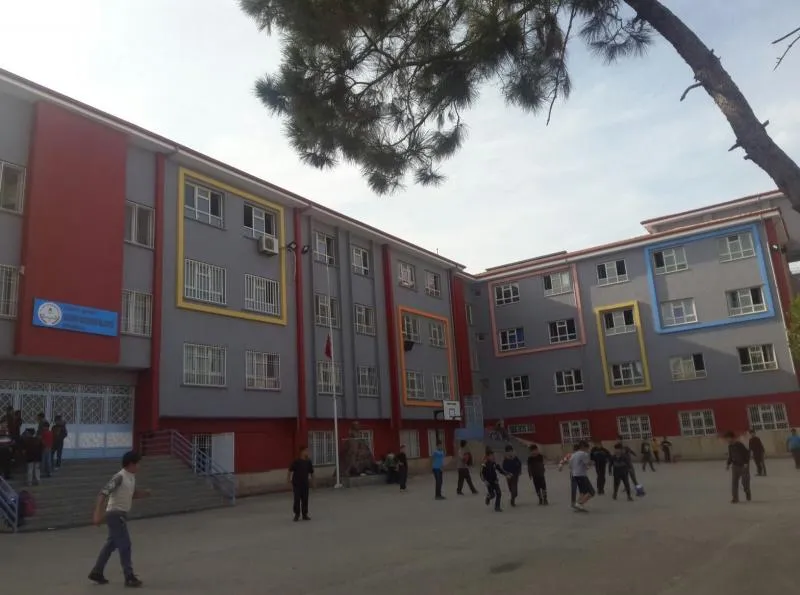 Gaziantep Büyükşehir Belediyesi Ortaokulu