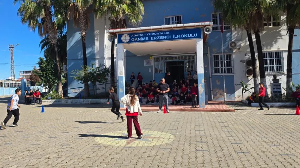 Ganime Erzenci İlkokulu fotoğrafı
