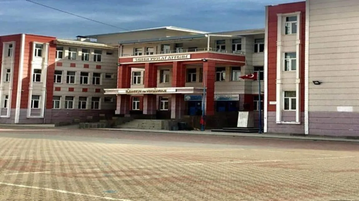 Seher Vuslat Aytemiz İlkokulu