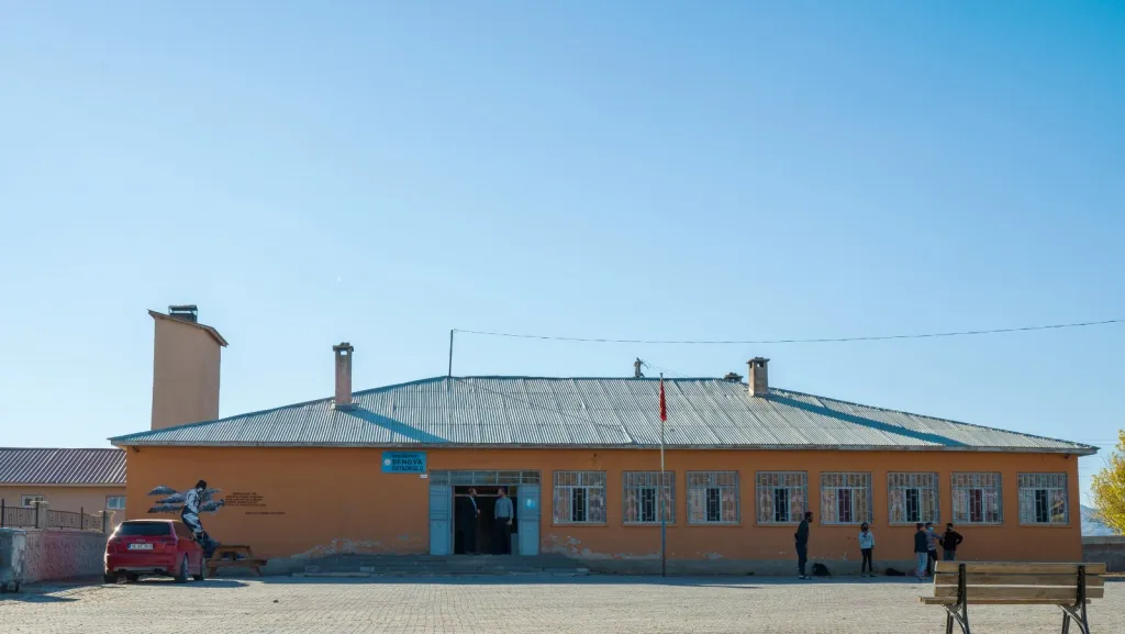 Şenova Ortaokulu fotoğrafı