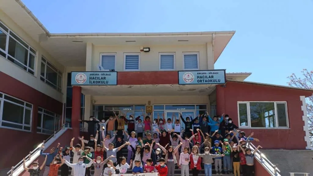 Hacılar Ortaokulu