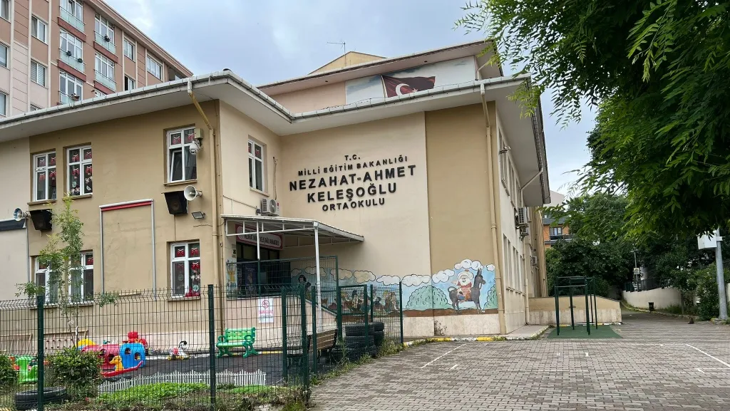 Nezahat - Ahmet Keleşoğlu Ortaokulu fotoğrafı