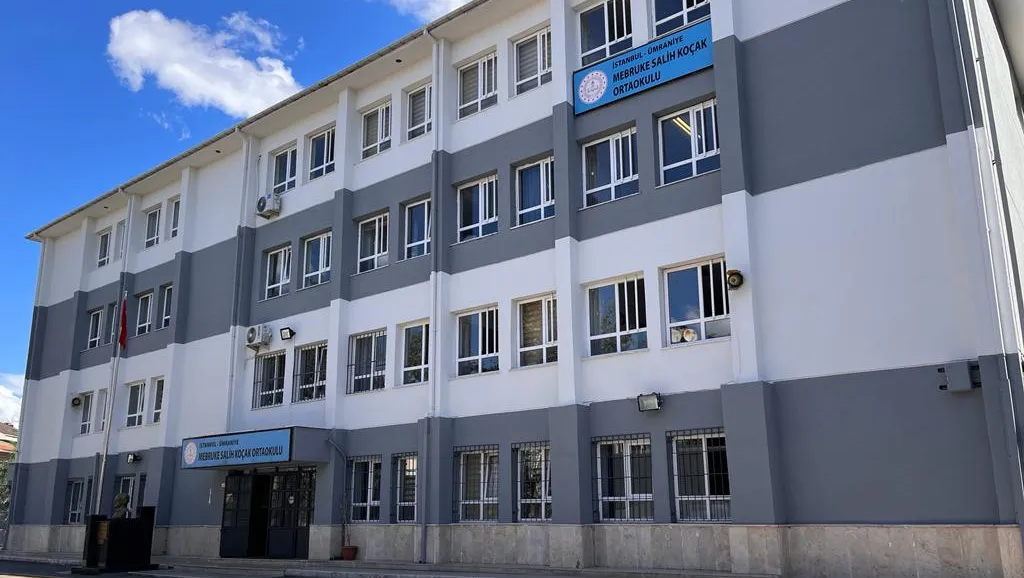 Mebruke Salih Koçak Ortaokulu