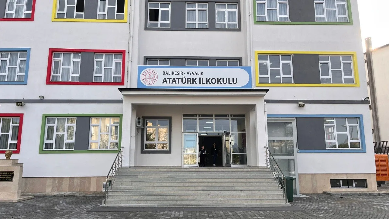 Altınova Atatürk İlkokulu fotoğrafı