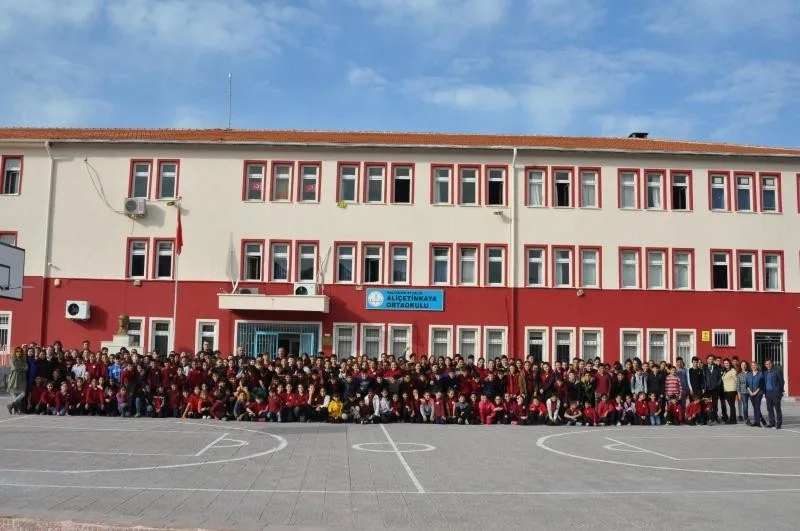 Ali Çetinkaya Ortaokulu fotoğrafı