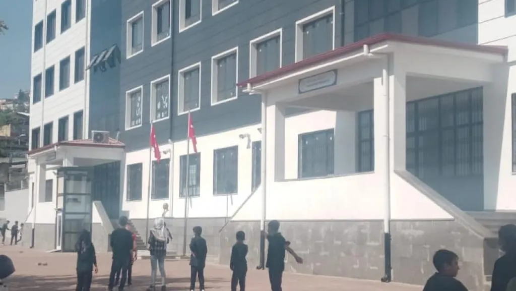 Dumlupınar Şehit Haşim Yenigül İlkokulu fotoğrafı