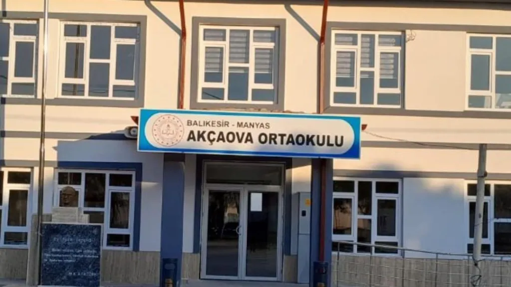 Akçaova Ortaokulu fotoğrafı