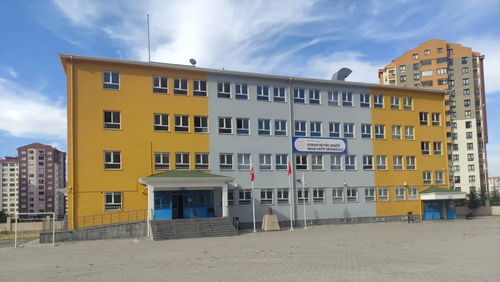 Osman Neyire Akgöz İmam Hatip Ortaokulu