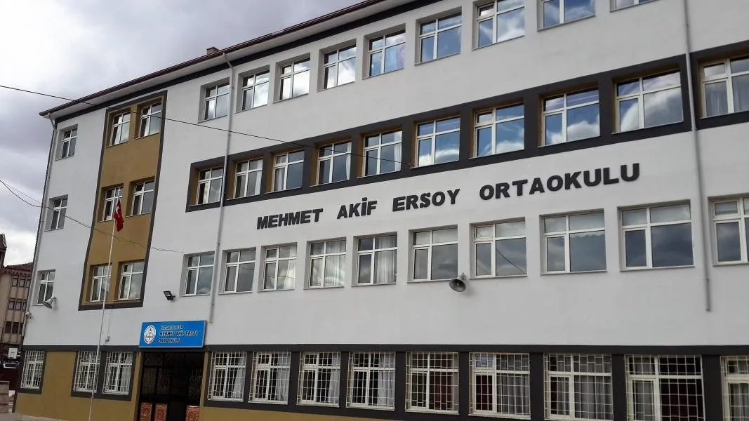 Mehmet Akif Ersoy Ortaokulu