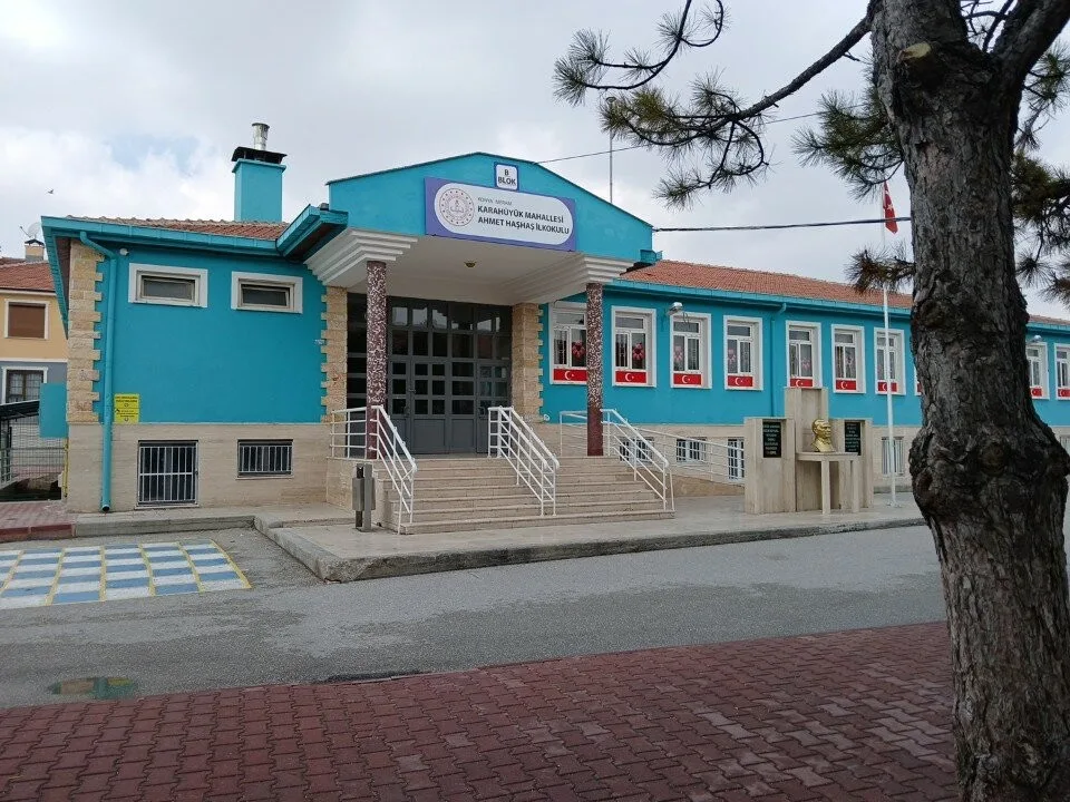 Karahüyük Mahallesi Ahmet Haşhaş İlkokulu