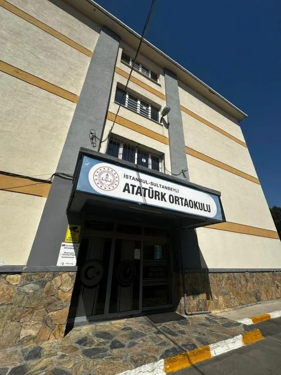 Atatürk Ortaokulu