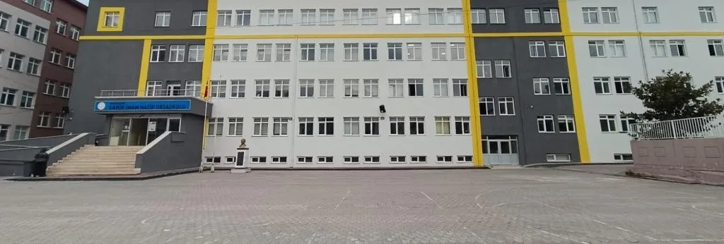Canik İmam Hatip Ortaokulu