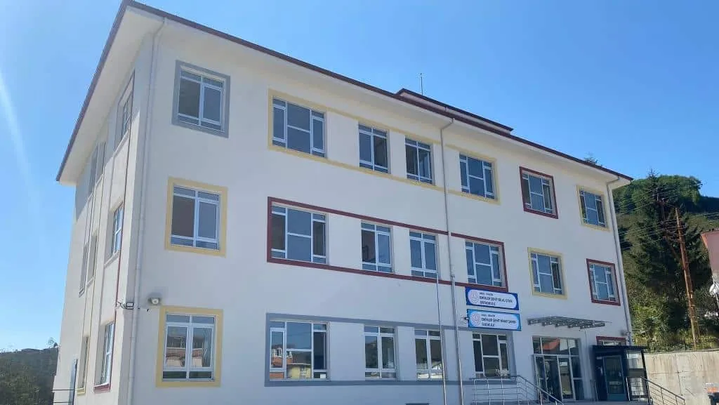 Emirler Şehit Bilal Çıtak Ortaokulu