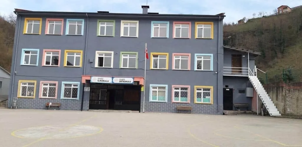 Kayabaşı Ortaokulu fotoğrafı