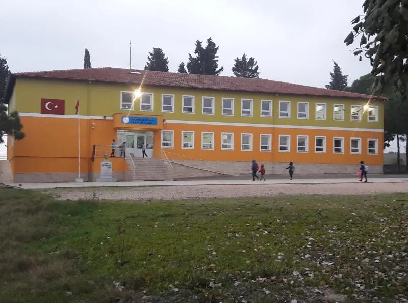 Gündoğan Ortaokulu fotoğrafı