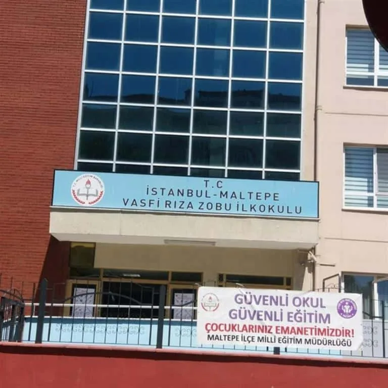 Vasfi Rıza Zobu İlkokulu fotoğrafı