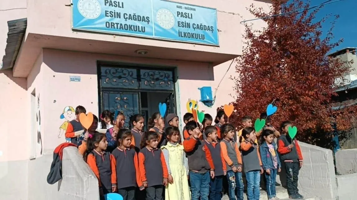 Paslı Esin Çağdaş Ortaokulu
