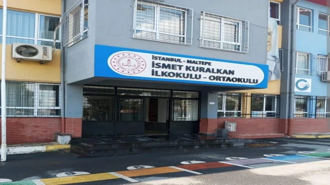 İsmet Kuralkan Ortaokulu