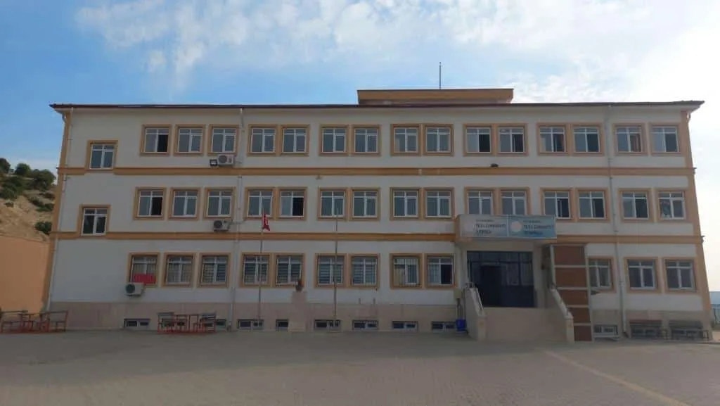 75.Yıl Cumhuriyet İlkokulu fotoğrafı